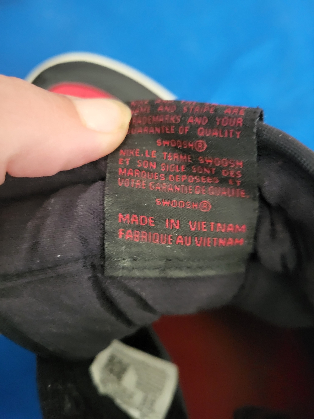 Nike Air Jordan 1 High OG - Black/University Blue/Red Size 10 - Picture 11 of 11
